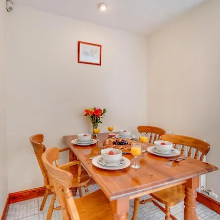 2 Bed In Oc-w086 Дом отдыха *