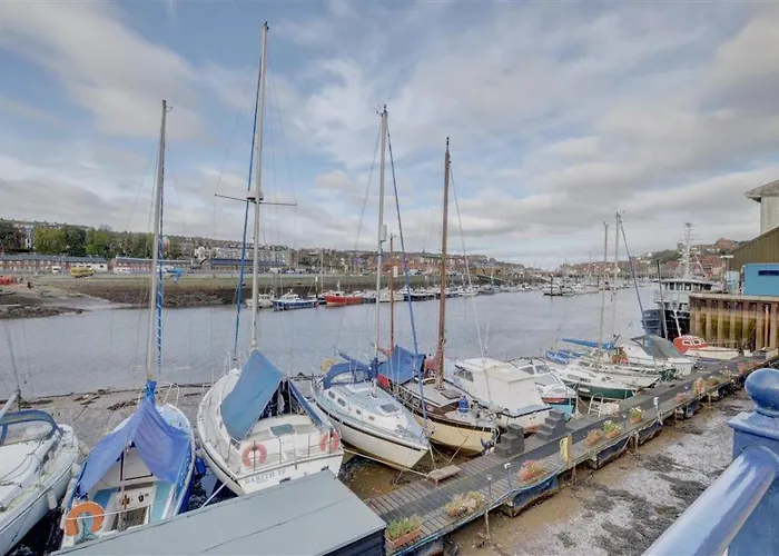 2 Bed In Oc-w086 Whitby